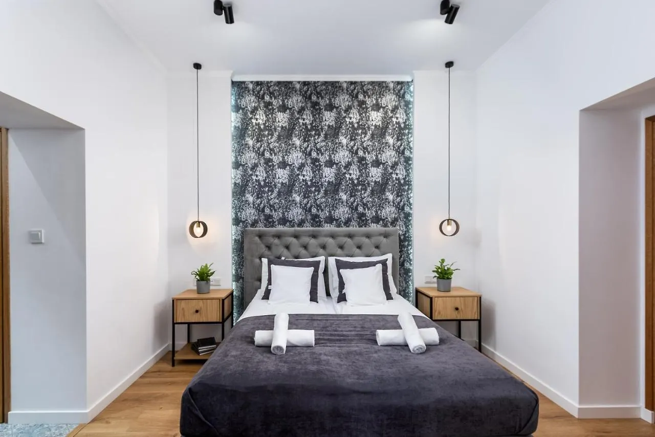 Beautiful Cracow Apartments By Cozyplace Krakov 0*,