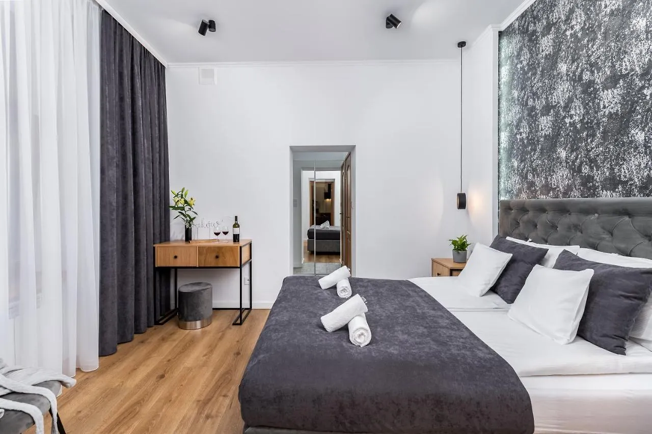 Beautiful Cracow Apartments By Cozyplace Krakov Polsko