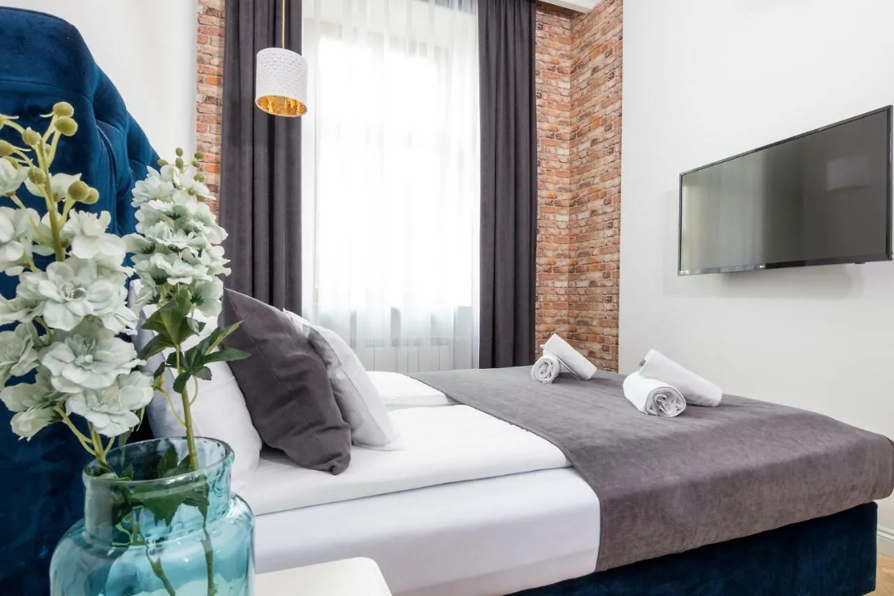 Beautiful Cracow Apartments By Cozyplace Krakov 0*,