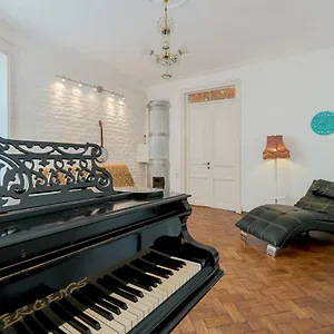 https://apartment-grand-piano.getsaintpetersburghotels.com