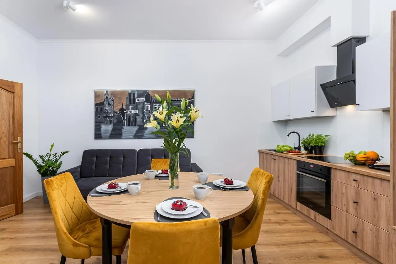 Beautiful Cracow Apartments By Cozyplace Krakow Poland