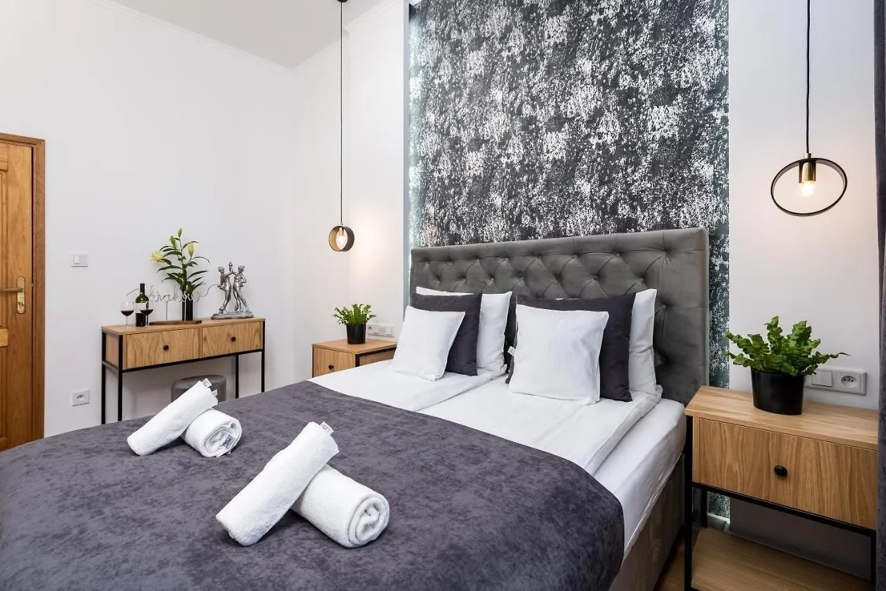 Beautiful Cracow Apartments By Cozyplace Krakow