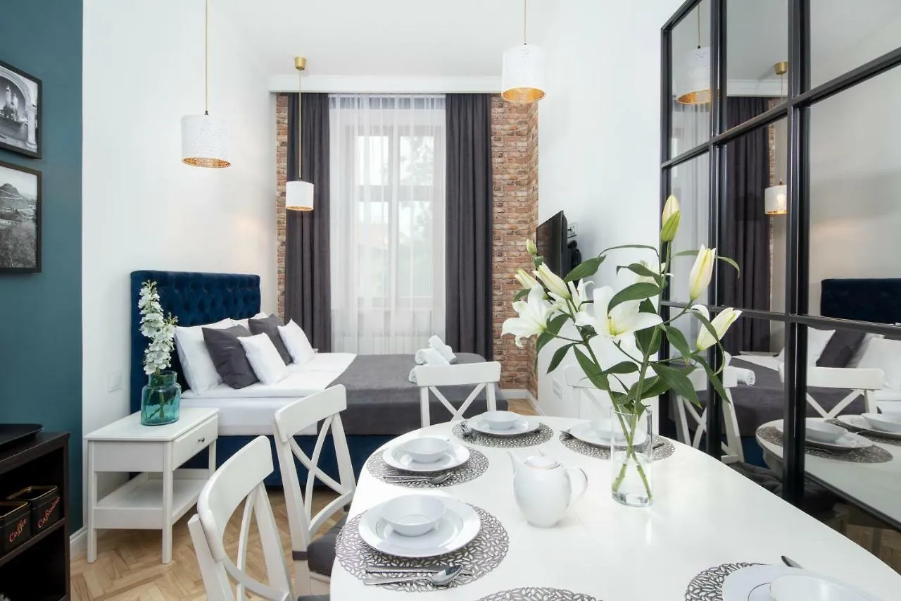 Beautiful Cracow Apartments By Cozyplace Krakow 0*,